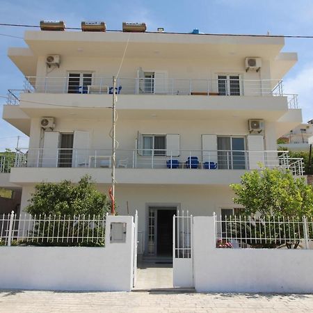 Sunset Apartments Berdenesh Sarandë 外观 照片