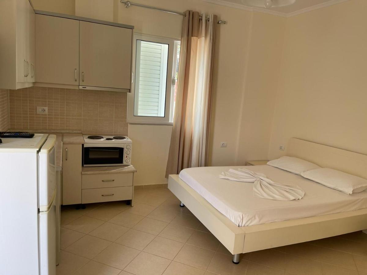 Sunset Apartments Berdenesh Sarandë 外观 照片