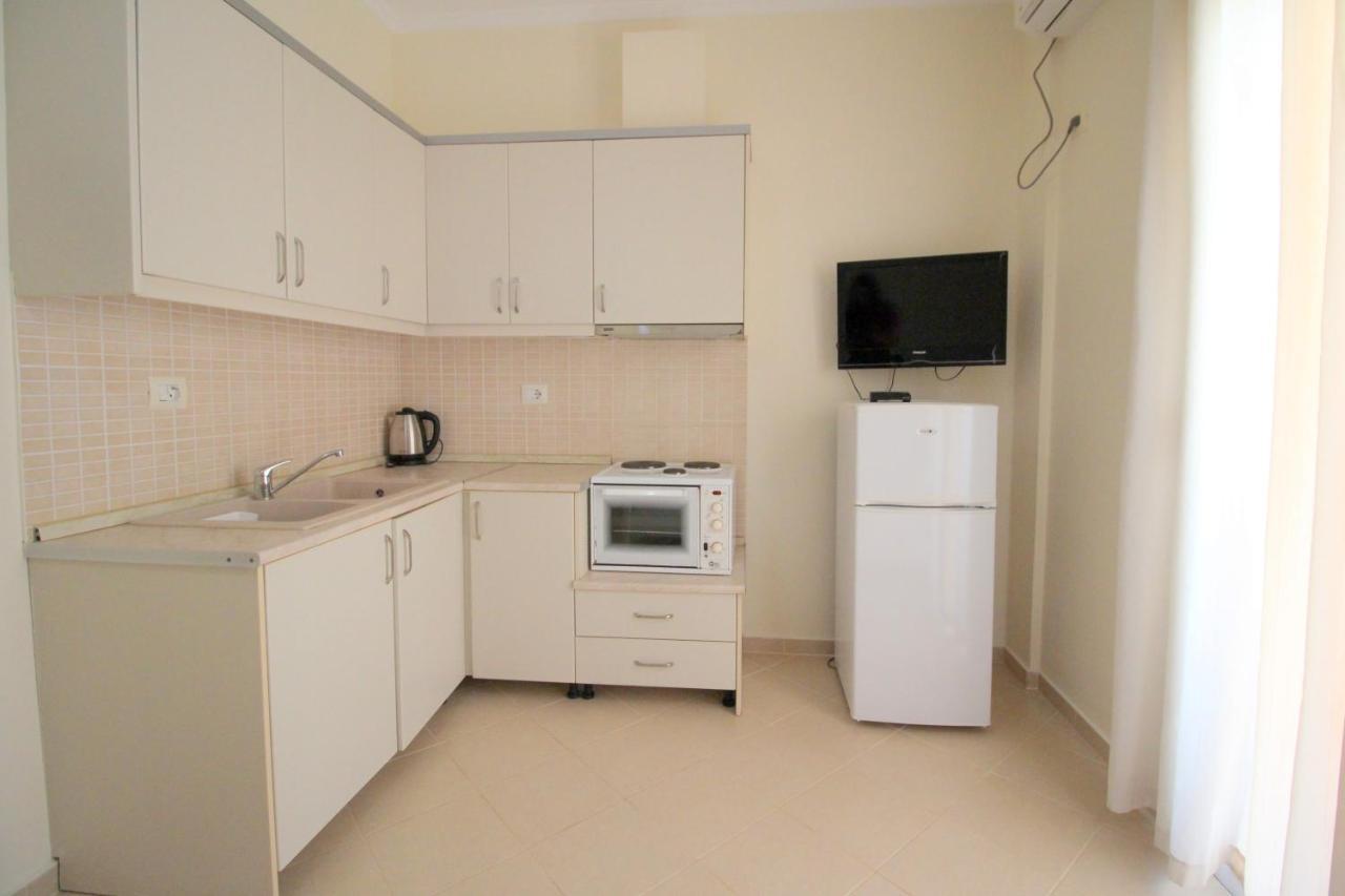 Sunset Apartments Berdenesh Sarandë 外观 照片